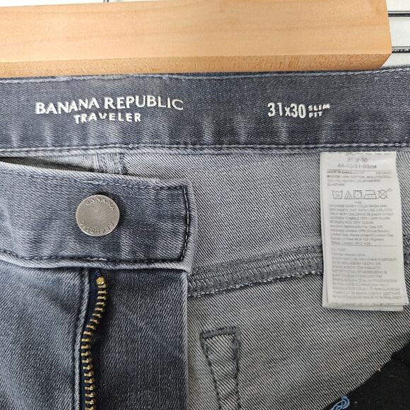Banana Republic Traveler Dark Vintage Wash Grey Jeans 31x30 Slim Fit 2021 - Picture 4 of 9